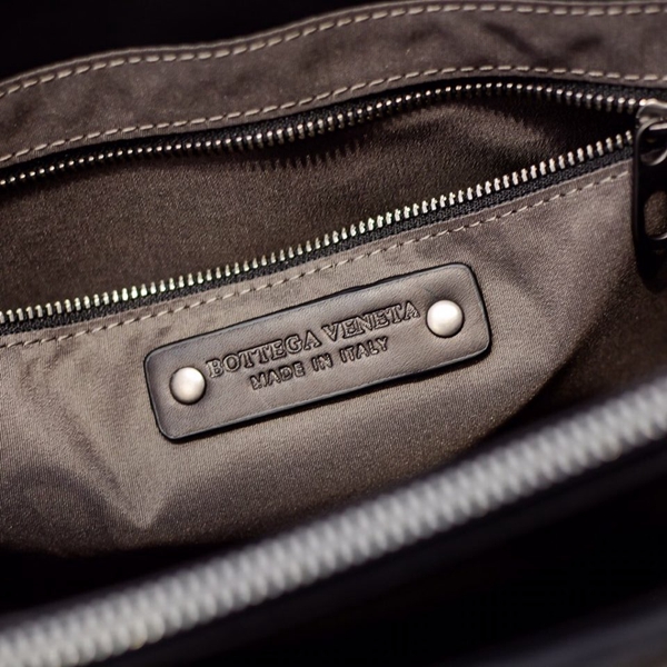 ボッテガヴェネタバッグ全体デザイン